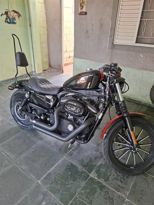 HARLEY-DAVIDSON SPORTSTER IRON 883 HARLEY-DAVIDSON SPORTSTER IRON 883